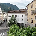 Cooper L Mavik & Attic Bolzano