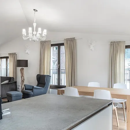 Cooper L Mavik & Attic Апартаменты *