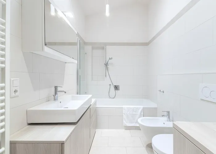 Cooper L Mavik & Attic * 博尔扎诺