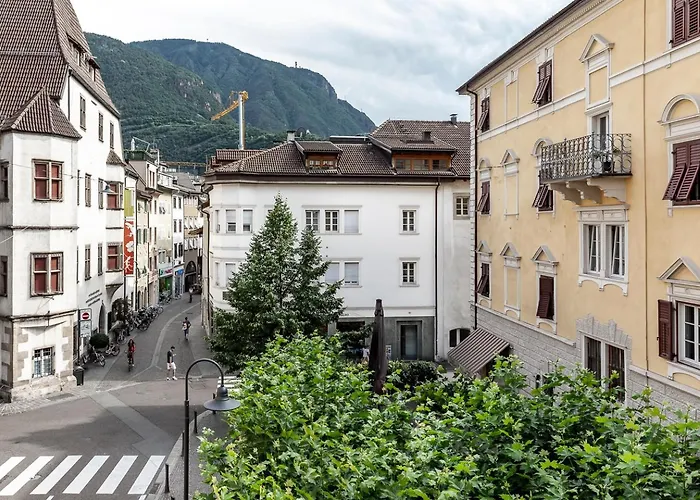 Cooper L Mavik & Attic Больцано