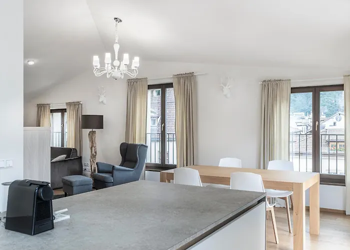 Cooper L Mavik & Attic Апартаменты *